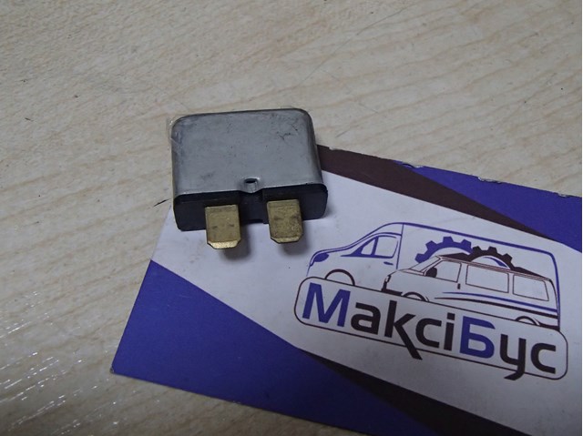 Предохранители электрических цепей 443937105C VAG