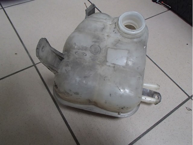 Бачок расширительный 4548391 FORD