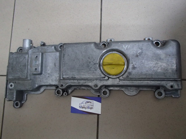 Крышка клапанная 5607106 OPEL