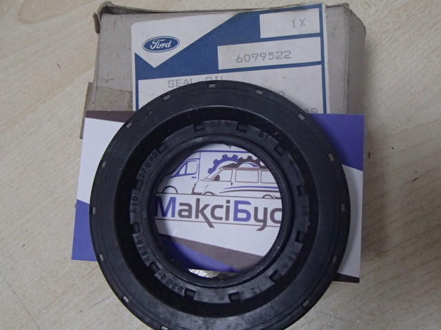 Сальник хвостовика редуктора 6099522 FORD