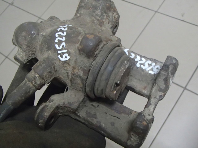 FORD 6152224 Суппорт задний левый в наличии Запорожье