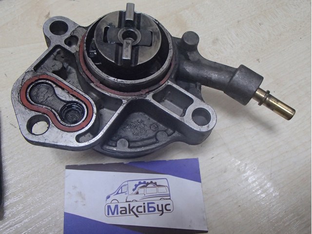 Насос вакуумный 722666010 PIERBURG