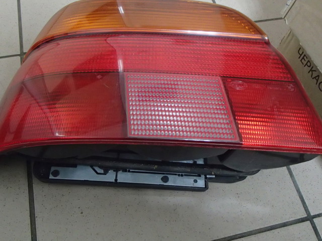 Задний левый стоп 8358031 BMW