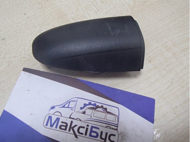 Ручка передней двери наружная, левая 9067600277 MERCEDES
