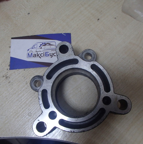 Крышка топливного насоса BK2Q9T524CA FORD