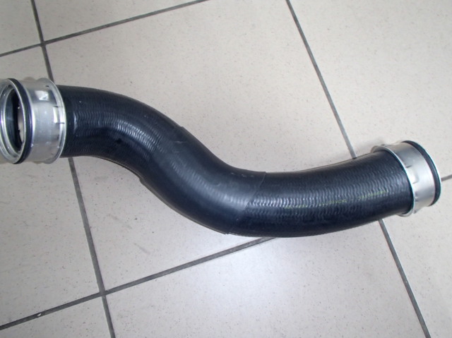 Шланг интеркуллера DCM057TT THERMOTEC