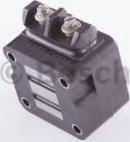 Втягивающее реле F00HN37431 BOSCH