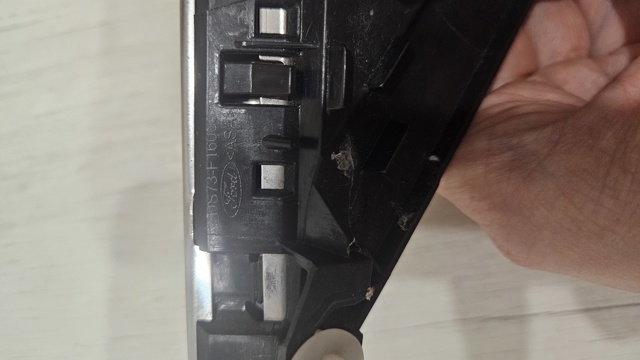 DS73F16003 FORD купить в Ужгород
