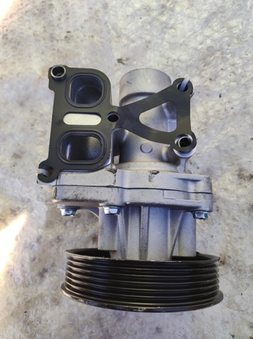 Насос водяной 251252G500 HYUNDAI