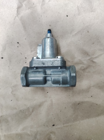 Клапан обратный тормозной системы 4341001530 WABCO
