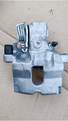 Суппорт тормозной, передний, правый 4401R5 PEUGEOT