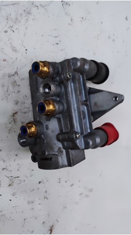 Кран тормозной прицепа 9710029120 WABCO