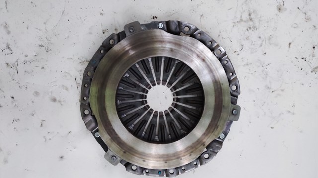 Лепестковая корзина сцепления HDC112 VALEO