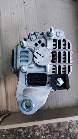Генератор MG877 MAHLE