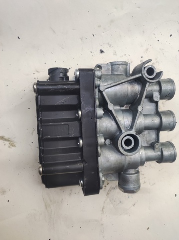 PNEUMATICS PN10457 Блок клапанов регулируемой подвески в наличии Харьков