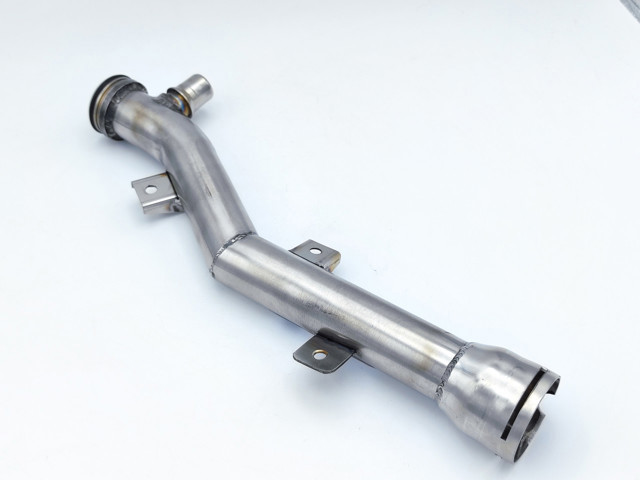 P0533 Шланг (патрубок) водяного насоса приемный купить Черкассы