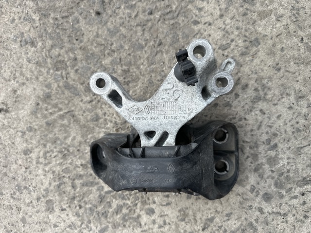 Правая подушка ДВС 113752039R RENAULT