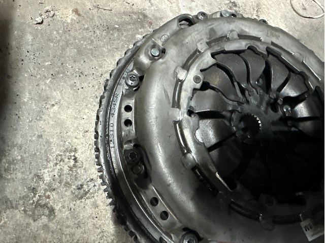 123104345R RENAULT Маховик купить в Каменское
