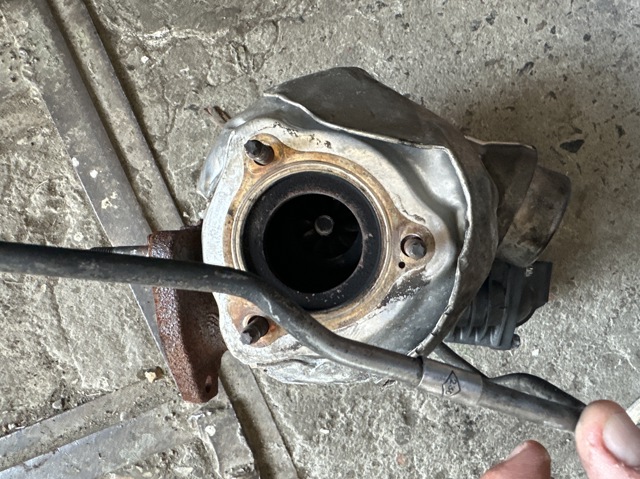144114822R RENAULT Турбина купить в Чернигов