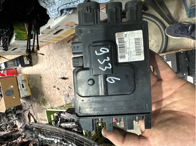 Коробка предохранителей 243800010R RENAULT
