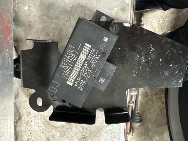 Модуль (блок ЭБУ) управления парктроником 259904115R RENAULT