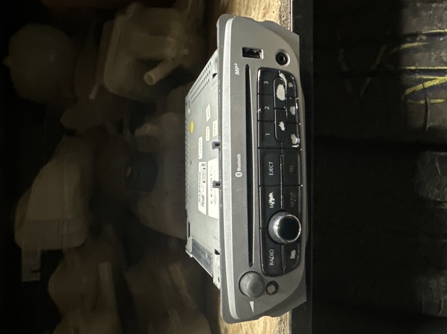 RENAULT 281157081R Магнитола в наличии Каменское