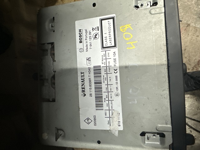 Радиоприемник 281158338R RENAULT