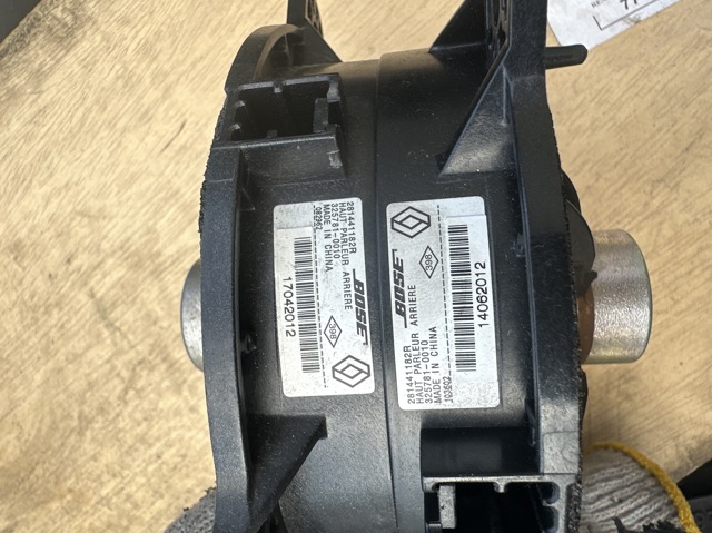 RENAULT 281441182R Динамик задней двери в наличии Ирпень