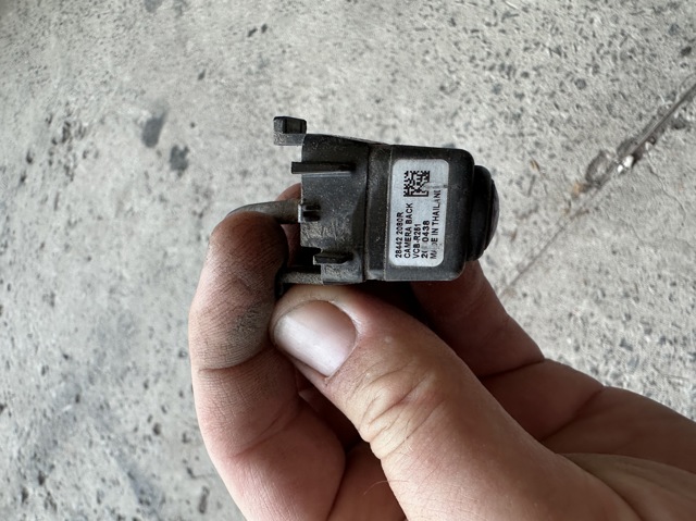 RENAULT 284422080R Камера заднего вида в наличии Запорожье