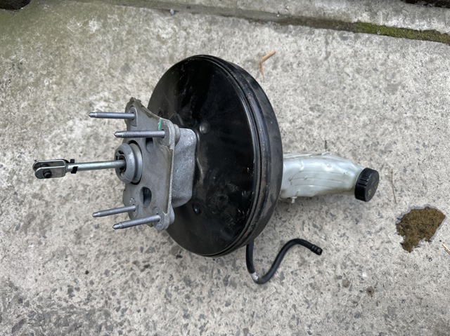 472104789R RENAULT купить в Павлоград