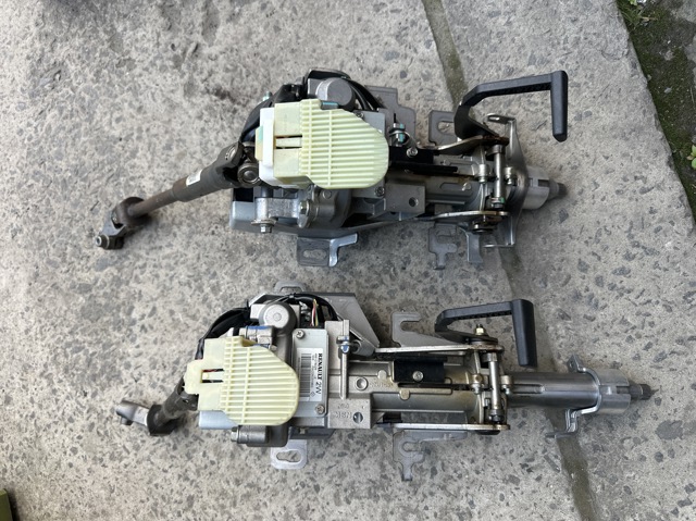 Колонка рулевого управления 488100379R RENAULT