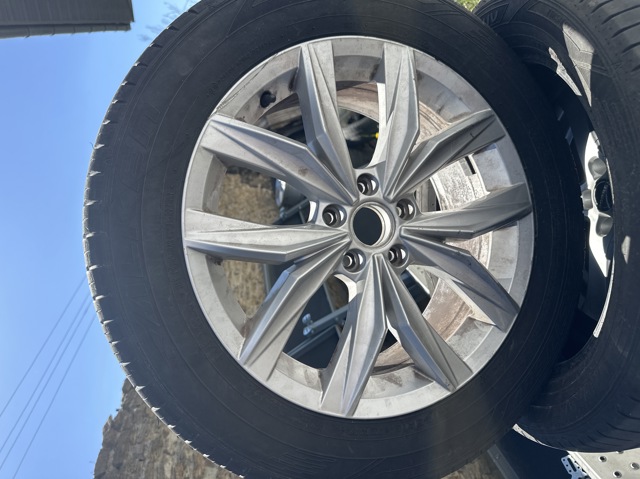 Диски на авто 5NA601025B VAG