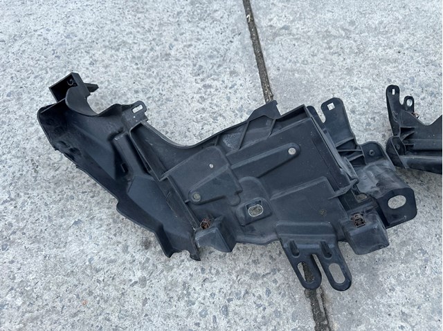 622227190R RENAULT Кронштейн бампера переднего правый купить в Полтава