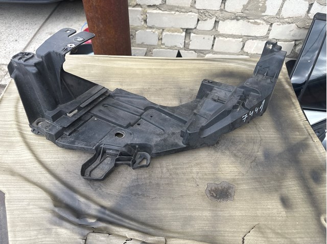 622238779R RENAULT Кронштейн (адаптер) крепления фары передней левой купить в Полтава