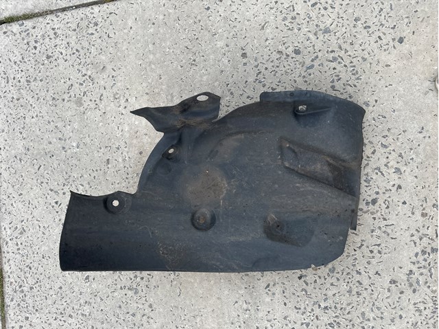 RENAULT 638428815R Подкрылок крыла переднего правый задний в наличии Львов