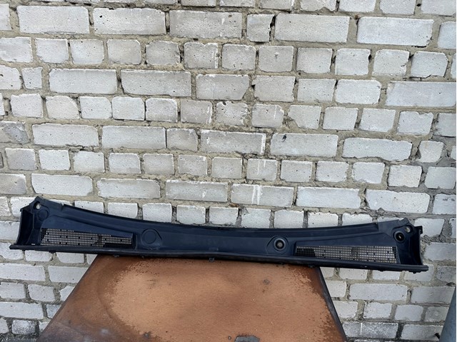 RENAULT 668114420R Решетка дворников в наличии Тернополь