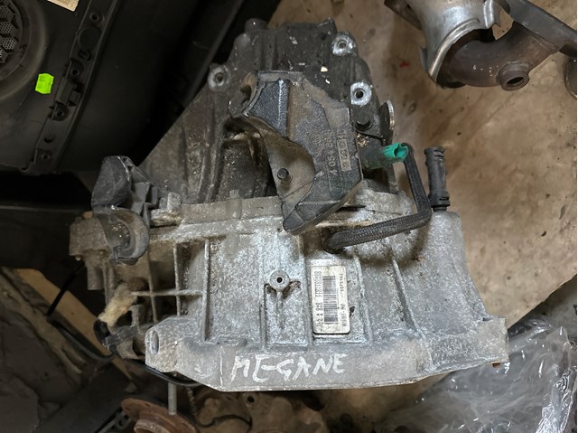 Коробка переключения передач 7701700600 RENAULT