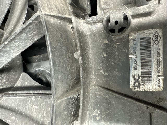 RENAULT 8200427466 Электровентилятор охлаждения в наличии Львов