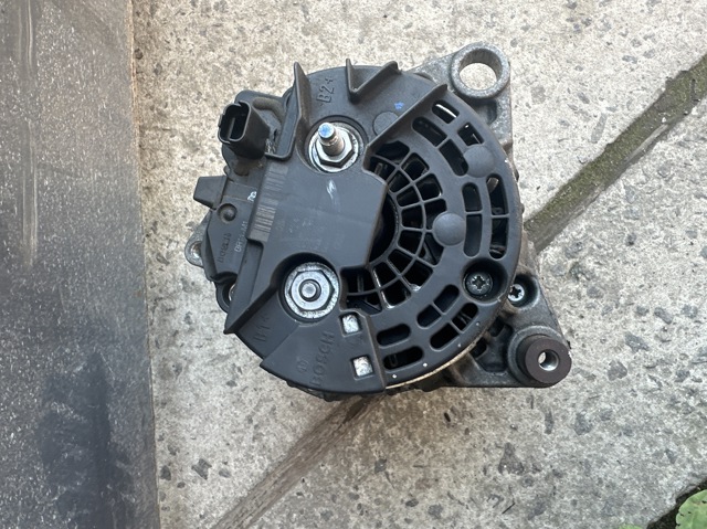 NISSAN 8200728292 Генератор в наличии Житомир