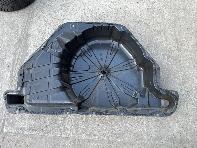Облицовка багажного отсека нижняя 8200890248 RENAULT