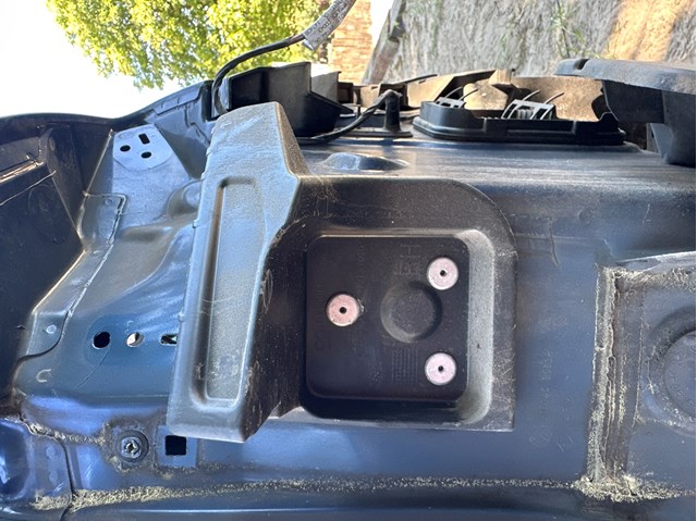 Кронштейн бампера заднего, правый 850449078R RENAULT