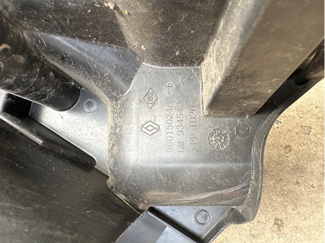 960150246R купить Ужгород