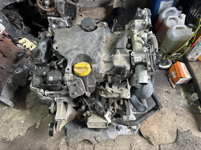 Двигатель голый K9K872 RENAULT