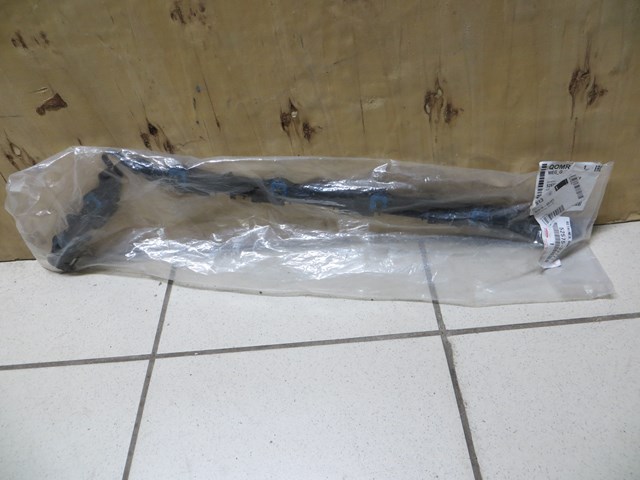 Правый кронштейн крепления бампера заднего 5257533121 TOYOTA