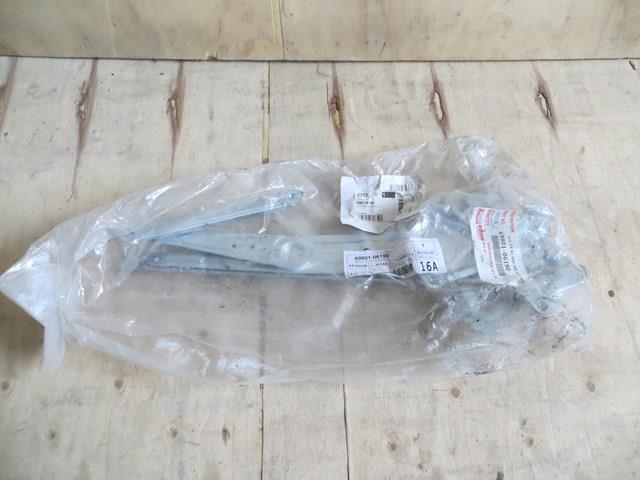 6980106190 TOYOTA Стеклоподъемник передней правой двери купить в Украина