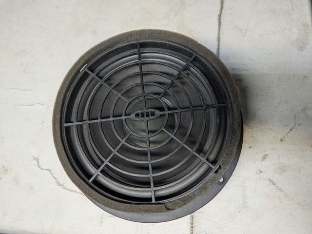 Динамик передней двери 8R0035415 VAG