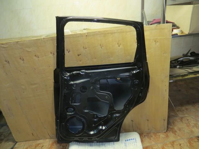 DM5Z5824630B FORD Дверь задняя правая купить в Ирпень