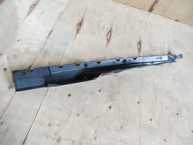 DS7Z5802038A Уплотнитель крыла купить Полтава