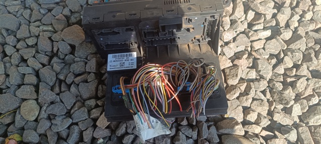 MERCEDES 2115457701 в наличии Тернополь