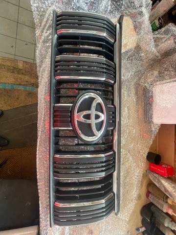 5310160E90 TOYOTA Решетка радиатора купить в Ужгород
